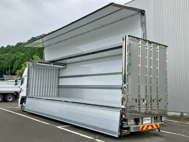 日野 プロフィア 2DG-FW1AHC(4WD)の写真3