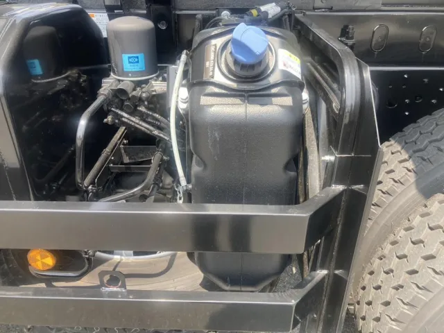 アドブルータンクです。|三菱 スーパーグレート 2KG-FV70HXの写真22