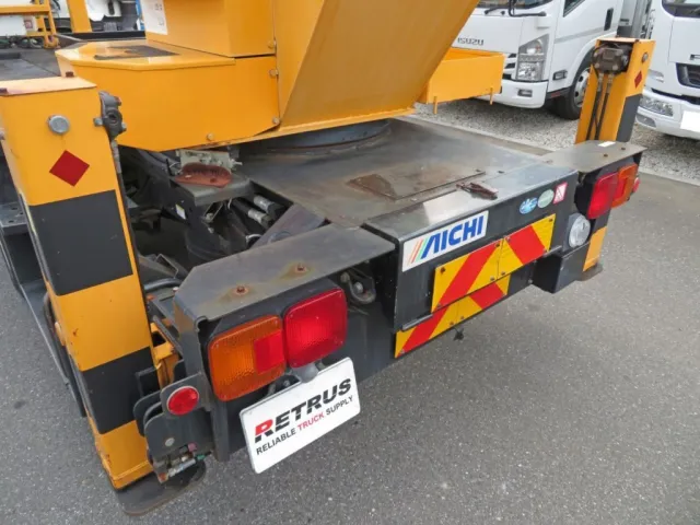 後方上部の状態です。|日野 レンジャー SKG-FC9JGAP(2WD)の写真9