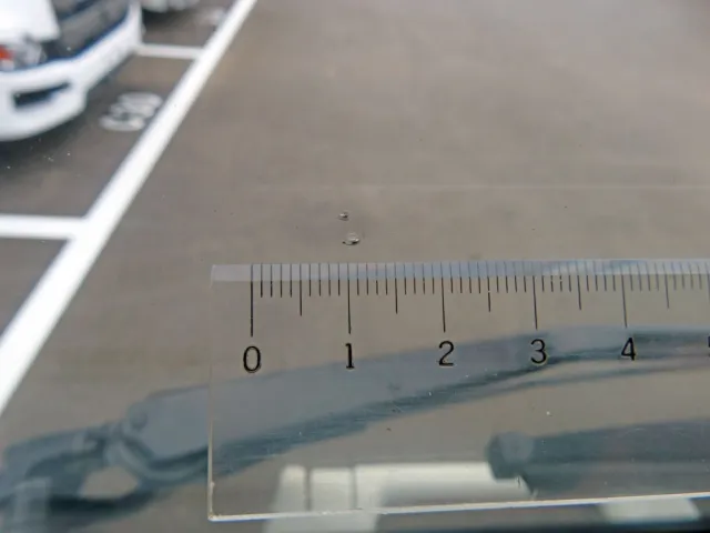 フロントガラスに小キズがあります。|三菱 ファイター QDG-FQ62Fの写真17