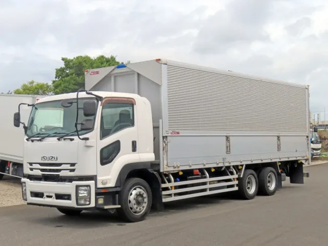 いすゞ フォワード QKG-FVZ34U2の写真1