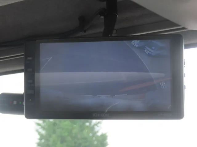 液晶バックモニター付きです。|いすゞ フォワード QKG-FVZ34U2の写真20