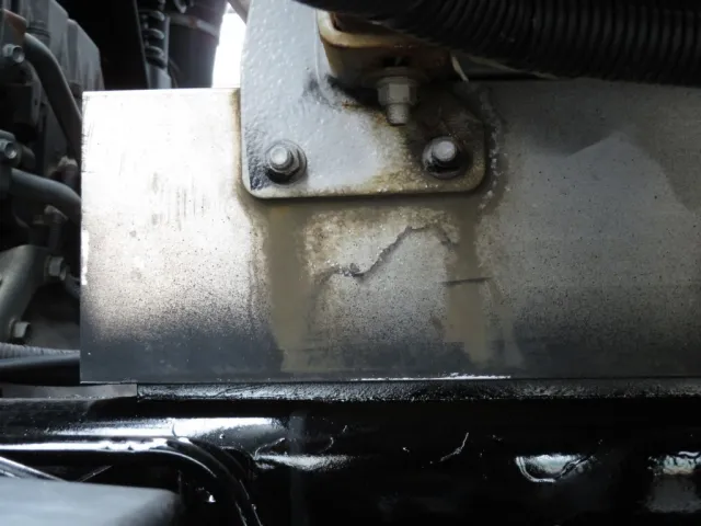 縦ネタ助手席側にヒビがあります。|いすゞ フォワード QKG-FVZ34U2の写真35