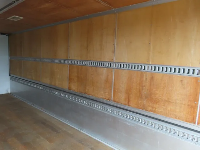 庫内側面の状態です。|いすゞ フォワード QKG-FVZ34U2の写真45