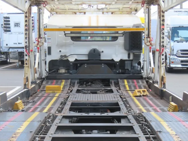 フロア前側の状態です。|日野 レンジャー LDG-GK8JWAAの写真8