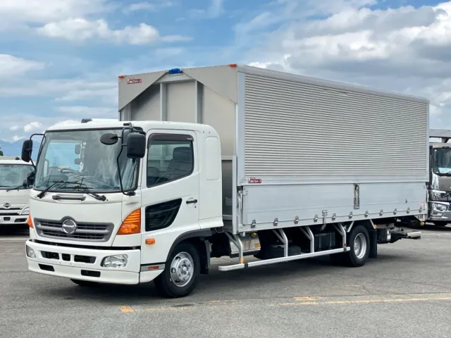 日野 レンジャー TKG-FD9JLAA(2WD)の写真1