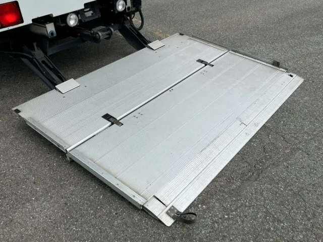 ゲートステージの状態です。|日野 レンジャー TKG-FD9JLAA(2WD)の写真11