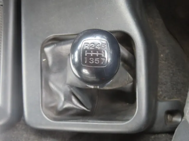 日野 プロフィア QKG-FS1EWBAの写真26