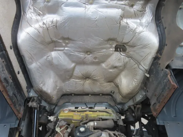 キャブ下面の状態です。|日野 プロフィア QKG-FS1EWBAの写真36