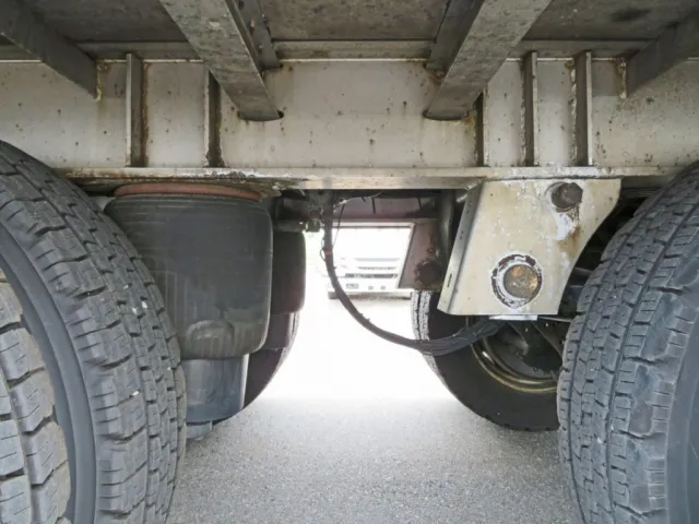 エアサスです。|トレクス  PLB24103の写真5