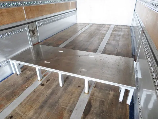 前方の段差を延長した状態です。（上部の鉄板は薄い板です）|トレクス  PLB24103の写真11