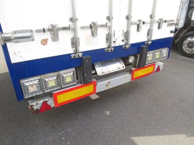 テールランプはLEDテールです。|トレクス  PLB24103の写真31