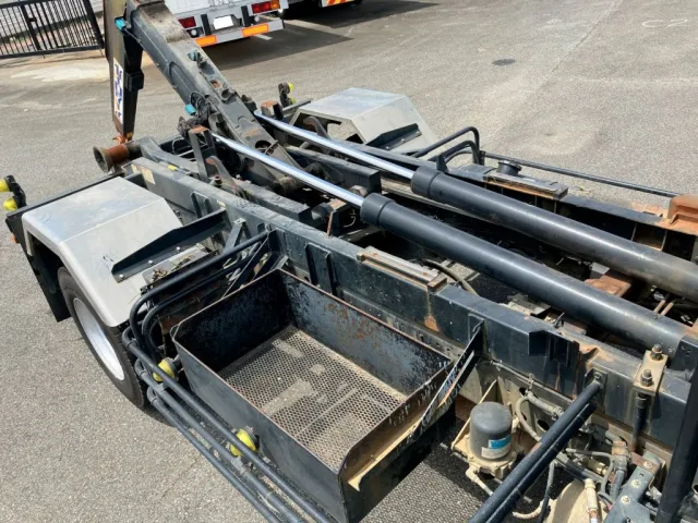 サブフレームの状態です。|日野 レンジャー TKG-FD9JGAA(2WD)の写真8