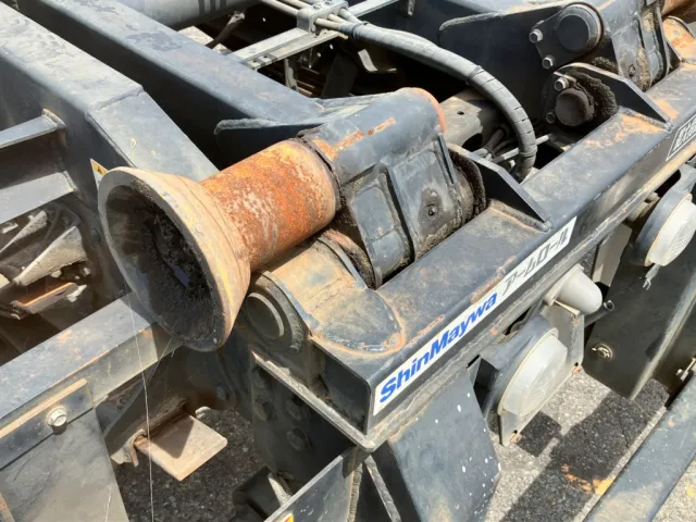 リヤローラーの状態です。|日野 レンジャー TKG-FD9JGAA(2WD)の写真44