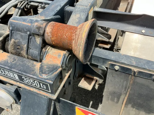 リヤローラーの状態です。|日野 レンジャー TKG-FD9JGAA(2WD)の写真45