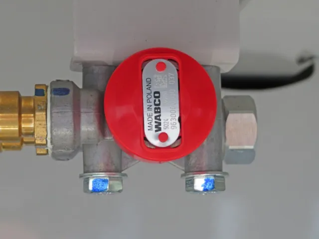 駐車ブレーキです。|トレクス  PFB34118の写真19