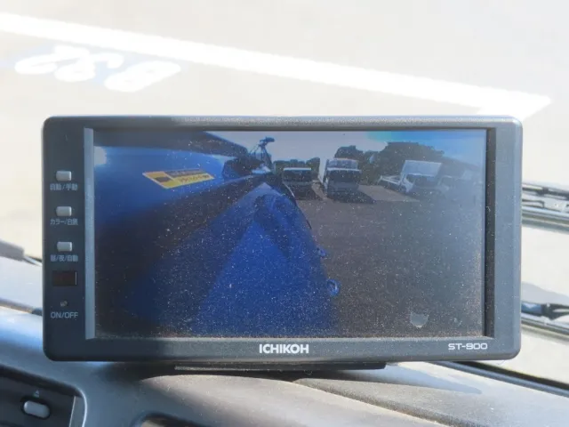 液晶バックモニター付きです。（側面カメラの映像）|日野 レンジャー QKG-FJ7JGAAの写真25