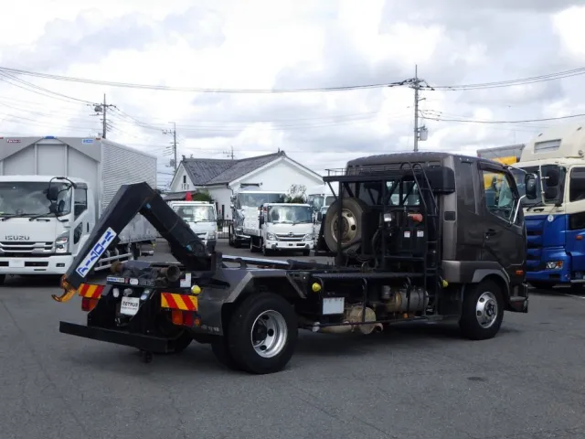 三菱 ファイター TKG-FK61F(2WD)の写真4