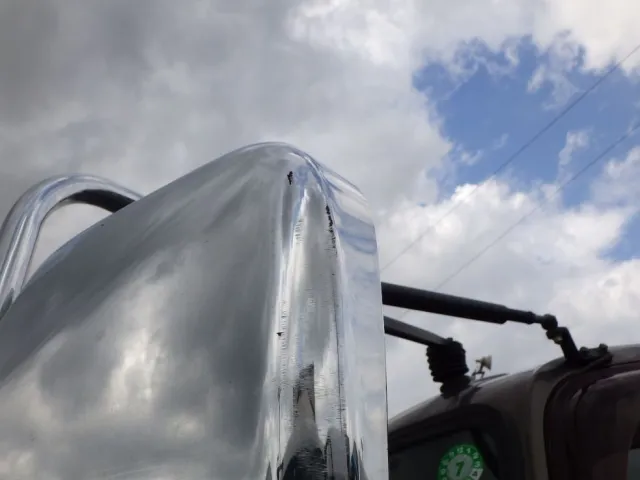 助手席側ミラーにスレがあります。|三菱 ファイター TKG-FK61F(2WD)の写真26