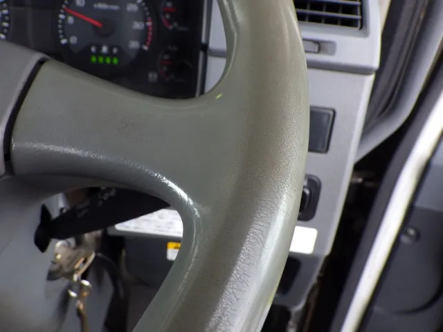 ハンドルにスレがあります。|三菱 ファイター TKG-FK61F(2WD)の写真41