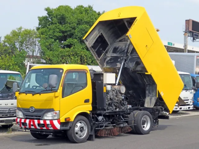 日野 デュトロ SKG-XZU640F(2WD)の写真1