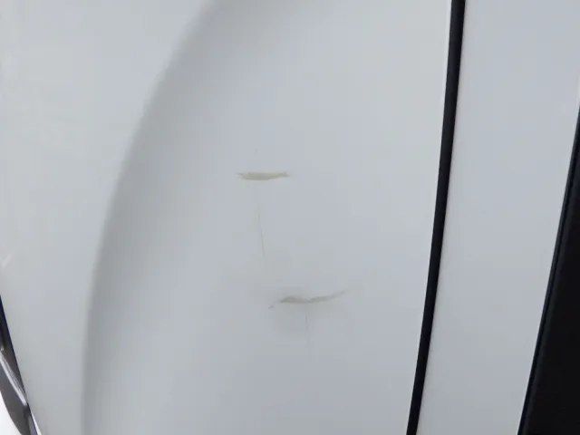 助手席側コーナーパネルにスレがあります。|日野 レンジャー 2KG-FC2ABA(2WD)の写真26