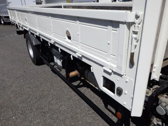 ボディーは塗装してあります。|日野 レンジャー 2KG-FC2ABA(2WD)の写真30