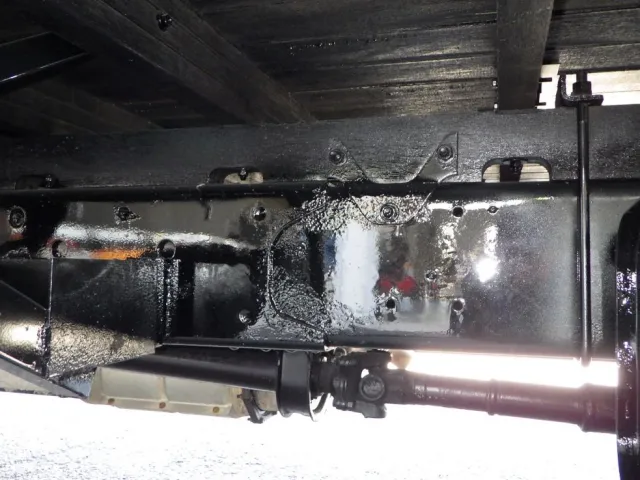 シャーシとネタは塗装してあります。|日野 レンジャー 2KG-FC2ABA(2WD)の写真34