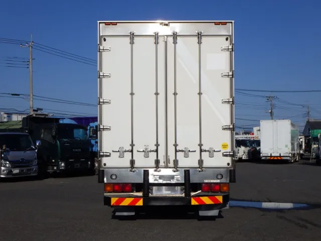 門口周りはステンレス製です。|日野 プロフィア 2DG-FW1AHJの写真8