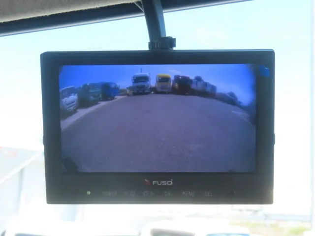 液晶バックモニター付きです。|三菱 スーパーグレート 2PG-FS80VZの写真21