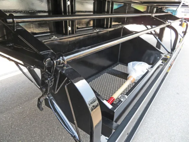 上部のサイドバンパーのパイプは取り外しが出来ます。|フルハーフ  KFKGF340Wの写真18