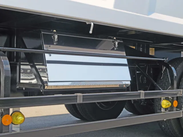 工具箱付きです。（ステンレス製です）|フルハーフ  KFKGF340Wの写真19