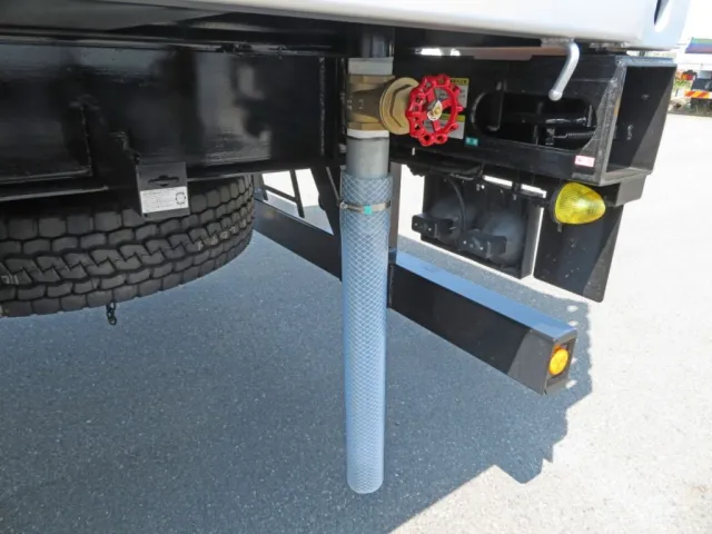 排出ホース付きです。（後方左右に付いています）|フルハーフ  KFKGF340Wの写真23