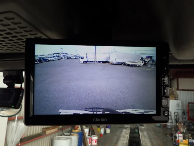 液晶バックモニター付きです。|いすゞ フォワード 2RG-FSR90S2の写真18