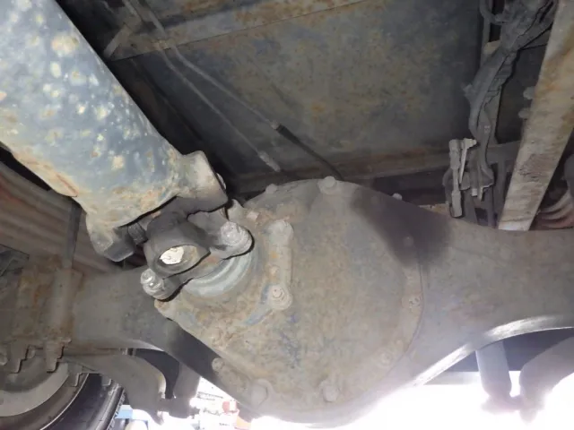 ボディー下周りにサビがあります。|日野 レンジャー TKG-FC9JEAA(2WD)の写真40