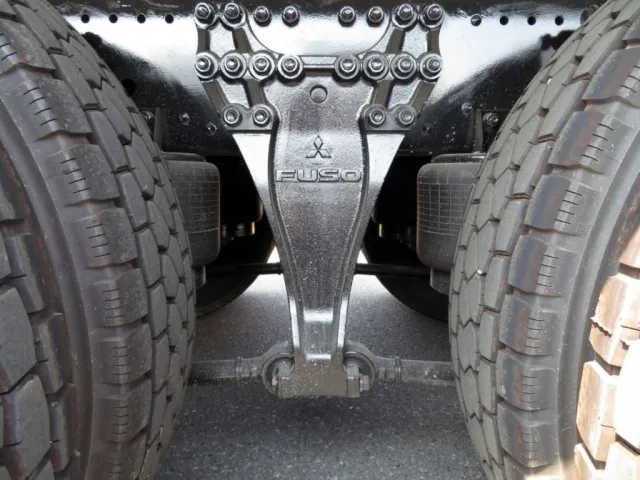 エアサスです。|三菱 スーパーグレート 2PG-FU84GZの写真5