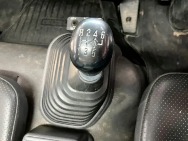 いすゞ フォワード TKG-FRR90S1(2WD)の写真15