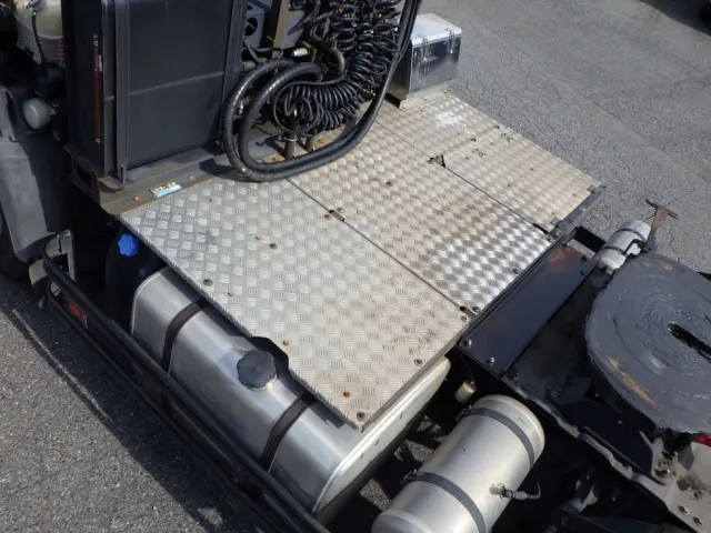 UDトラックス クオン 2PG-GK5AADの写真9