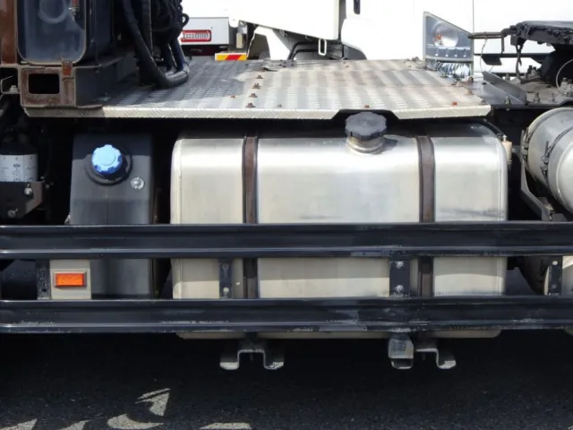 UDトラックス クオン 2PG-GK5AADの写真14