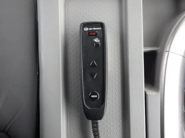 UDトラックス クオン 2PG-GK5AADの写真15