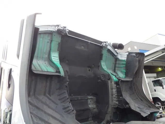 UDトラックス クオン 2PG-GK5AADの写真24