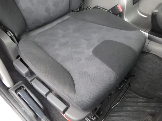 UDトラックス クオン 2PG-GK5AADの写真31