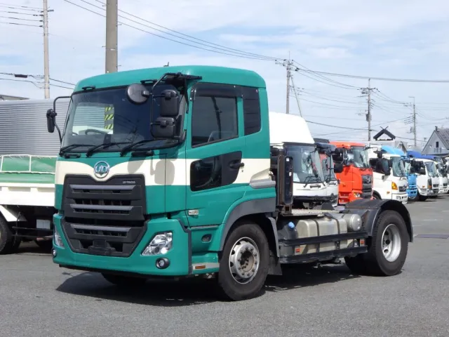 UDトラックス クオン 2PG-GK5AADの写真33