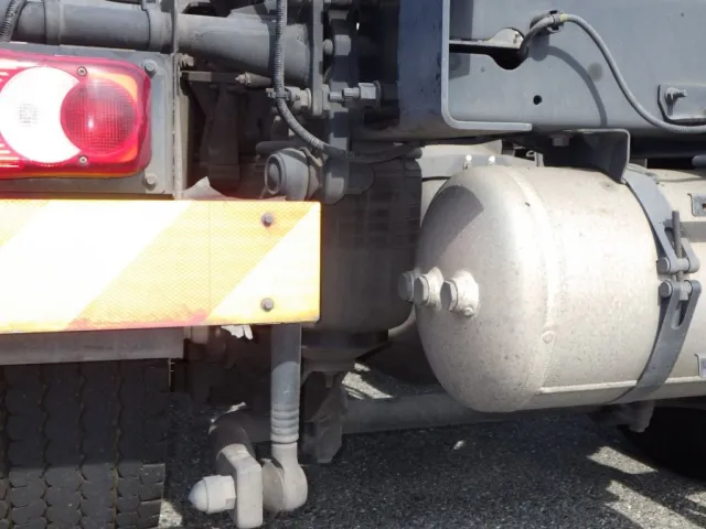 エアサスです。|UDトラックス クオン 2PG-GK5AADの写真37