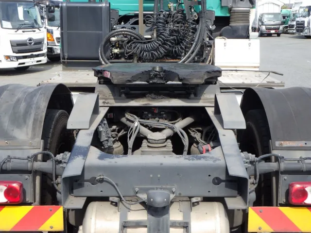 カプラガイドの状態です。|UDトラックス クオン 2PG-GK5AADの写真40