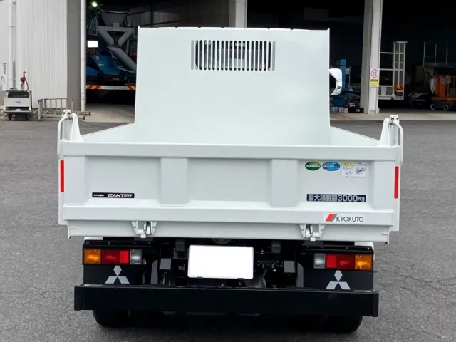 三菱 キャンター 2RG-FBA60(2WD)の写真23