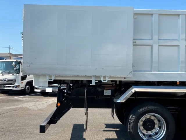 リヤゲート裏側の状態です。|三菱 スーパーグレート 2PG-FV80VZの写真15