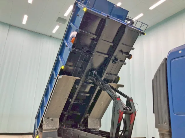 日野 レンジャー LDG-GK8JLAAの写真16