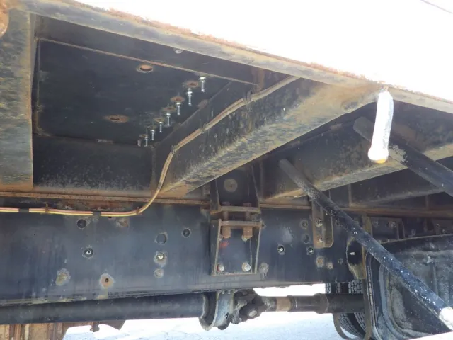 シャーシとネタの状態です。（ネタは鉄製です）|日野 レンジャー TKG-FC9JKAA(2WD)の写真7