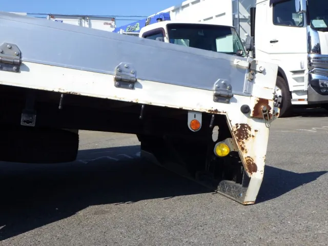 化粧板の着いた状態です。|日野 レンジャー TKG-FC9JKAA(2WD)の写真11